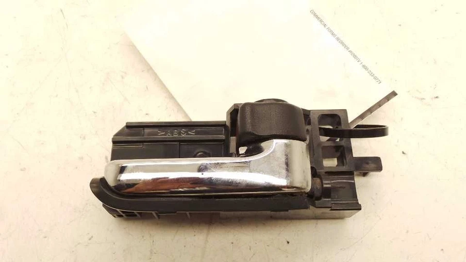 2008 SCION TC PASSENGER SIDE FRONT INTERIOR DOOR HANDLE  - Image 2 of 4