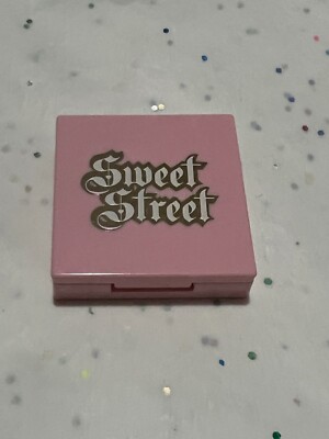 Sweet Street Eyeshadow Duo LA Lady RIVI & SUN 2.2g New