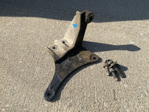 Engine Mount Bracket-VIN: 8,  Code: 3.5 GM Parts 22729233 22736464 w Hardware G6