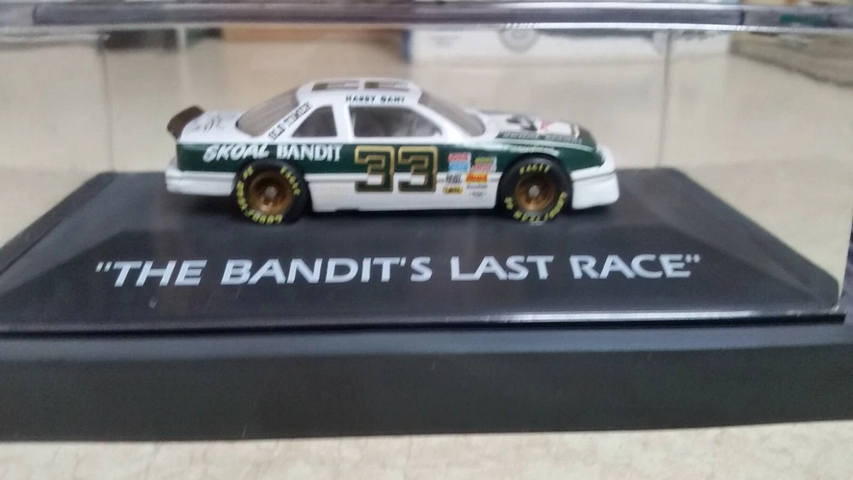 Ertl 1/18 Scale Diecast 7206 - Chevrolet Harry Gant Manheim