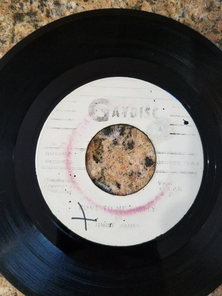 RARE REGGAE JIMMY JAMES COME TO ME SOFTLY/SHIRLEY, GAYDISC 45RPM - Image 2 of 4