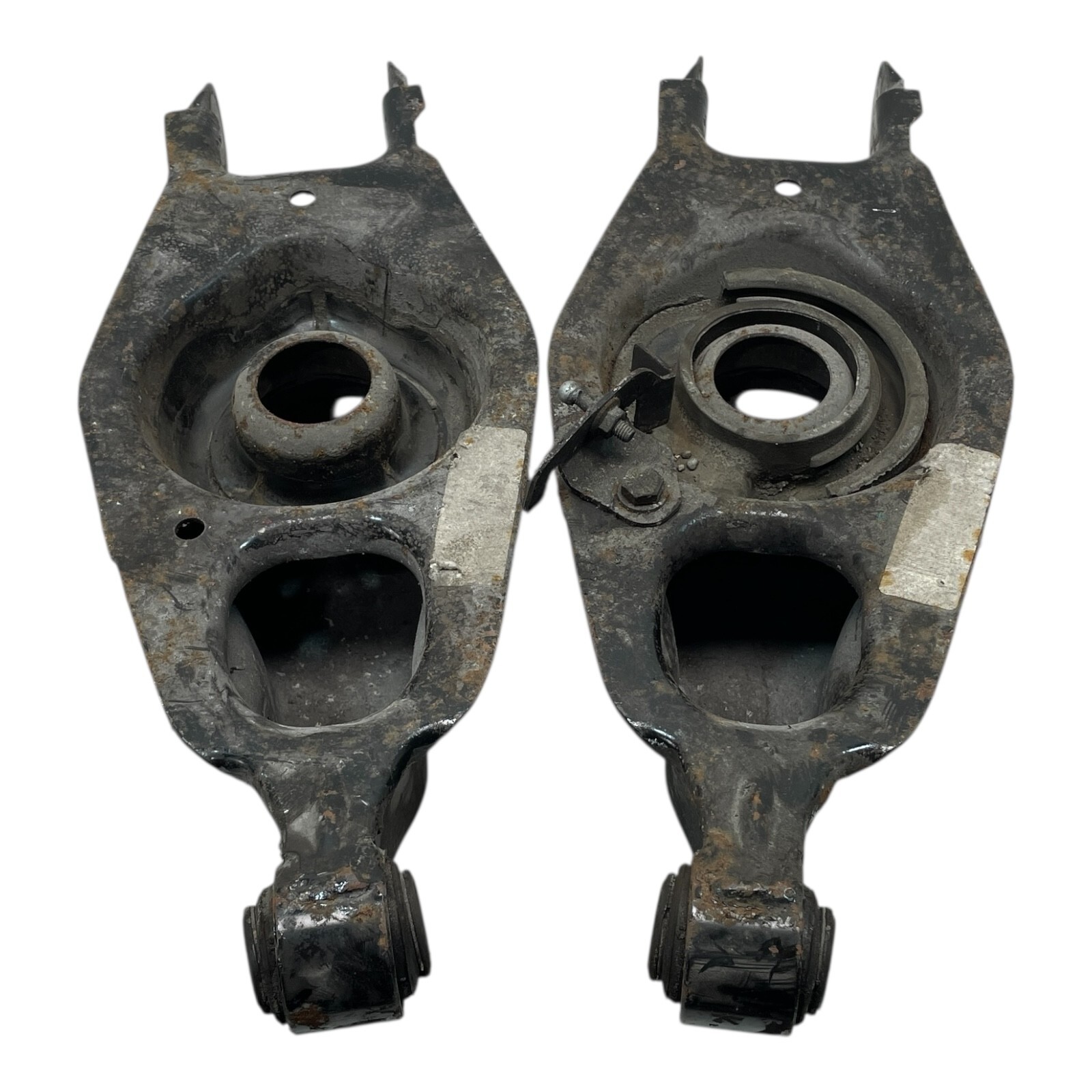 14-20 Maserati Ghibli Rear Left & Right Lower Suspension Control Arm Set OEM