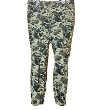 Anthropologie Pilcro high waist skinny velvet feel floral Jeans, Size 32