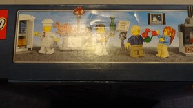 LEGO Creator Expert: Parisian Restaurant 10243 New Sealed