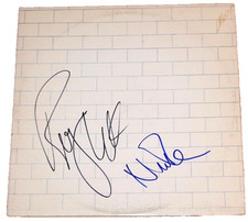 PINK FLOYD ROGER WATERS NICK MASON SIGNED 'THE WALL' RECORD ALBUM BAS COA PROOF