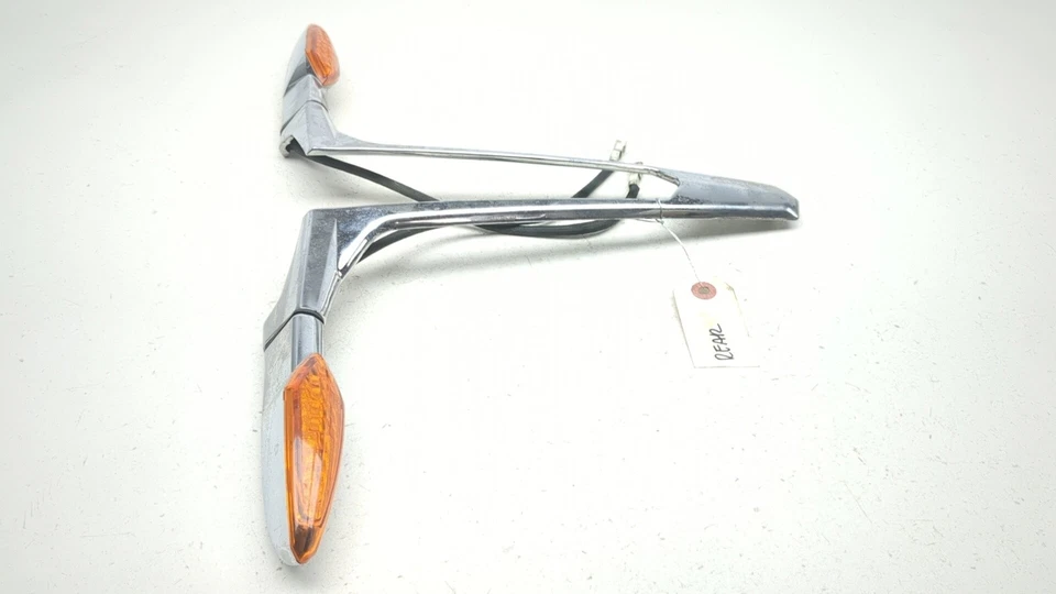 Conjunto de luz indicadora de señal de giro trasera cromada 10-13 Victory Cross Country Foto 2 de 4