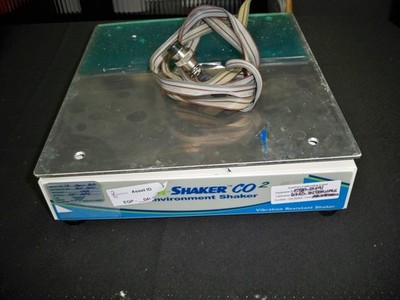 Benchmark Scientific Orbi-Shaker CO2 --UNTESTED