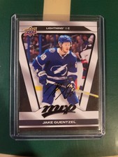 25-26 Upper Deck MVP #111 Jake Guentzel 