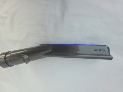 Dyson Ball Carbon Fiber Soft Dusting Brush Genuine Dyson (model 966045-02) UP13
