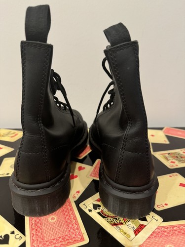 Dr Doc Martens Amylee Embroidered Koi Fish Leather Boots Black Womens 8 US 6UK - Picture 4 of 7