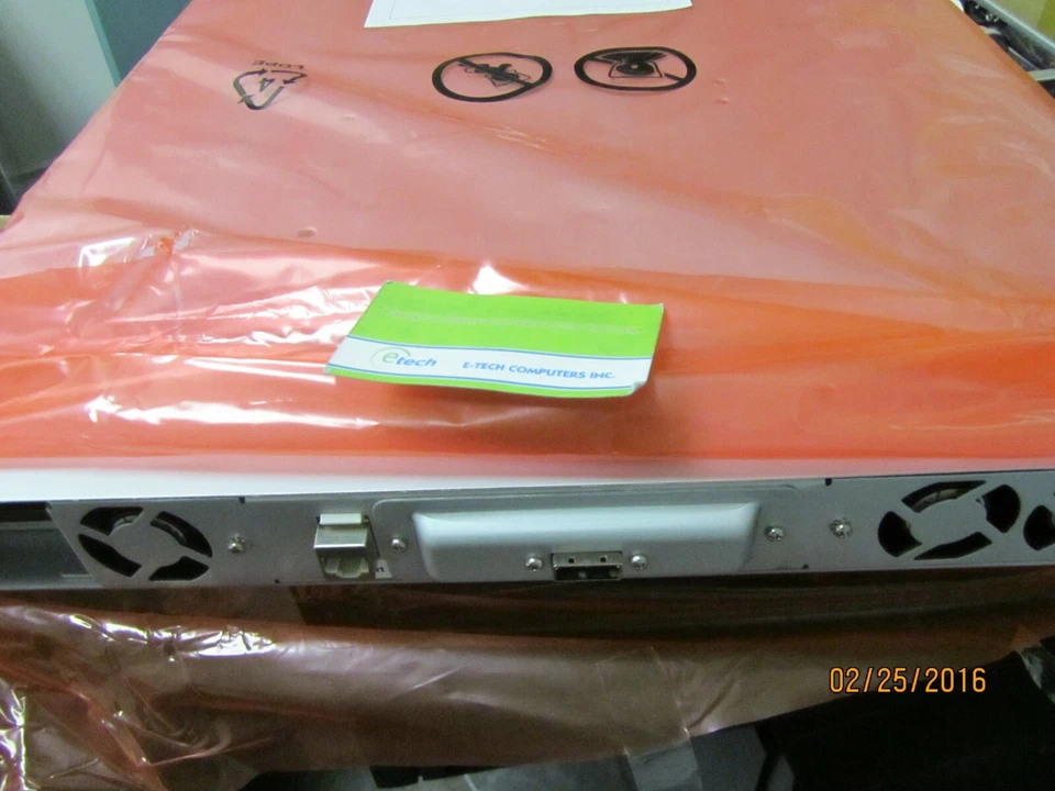 4XF0F28771– Lenovo External LTO-5 AutoLoader Tandberg NEOs StorageLoader 1U LTO5 - Image 4 of 4