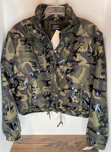 Olive CAMO Puffer Jacket Junior Size 
