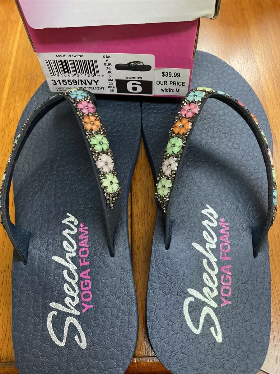 Skechers Yoga Foam flip flops NWB Size 6 Daisy Delight