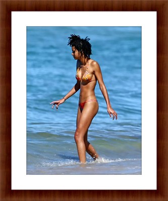 Willow Smith 8.5 x 11 Candid Color Unframed Collectable Photograph