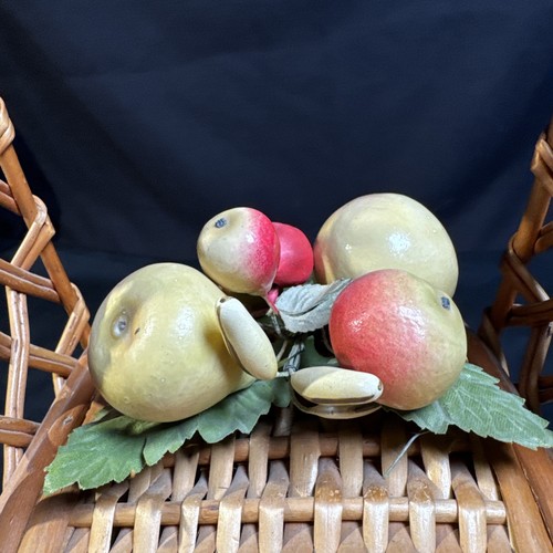 Bolso de Mano Vintage Años 50 Hecho a Mano Mimbre Paja Cartera Fruta Mediados de Siglo Hecho en España - Imagen 12 de 15