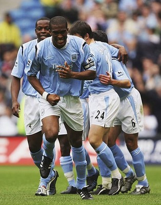 Sylvain Distin of Manchester City celebrates scoring during the Ba- 2005 Photo 1