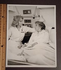 1981 Nurse Margaret Hamilton Wicked Witch Michael Learned Tv 7" x 9" Press Photo