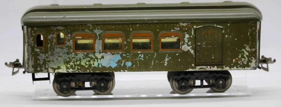 Ives Prewar Standard Gauge Tinplate Green 170 Dining Car & 186 Observation Car - Image 2 of 4