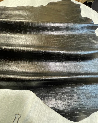SCHWARZE KROKODILLEDERFELLE Häute ECHTLEDER SY1033