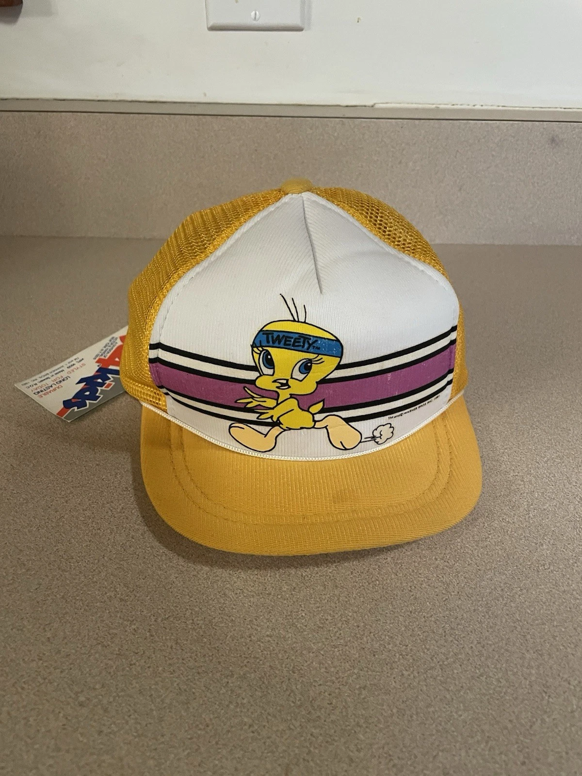 Vintage Toddler Looney Toones Tweety Hat With Tag
