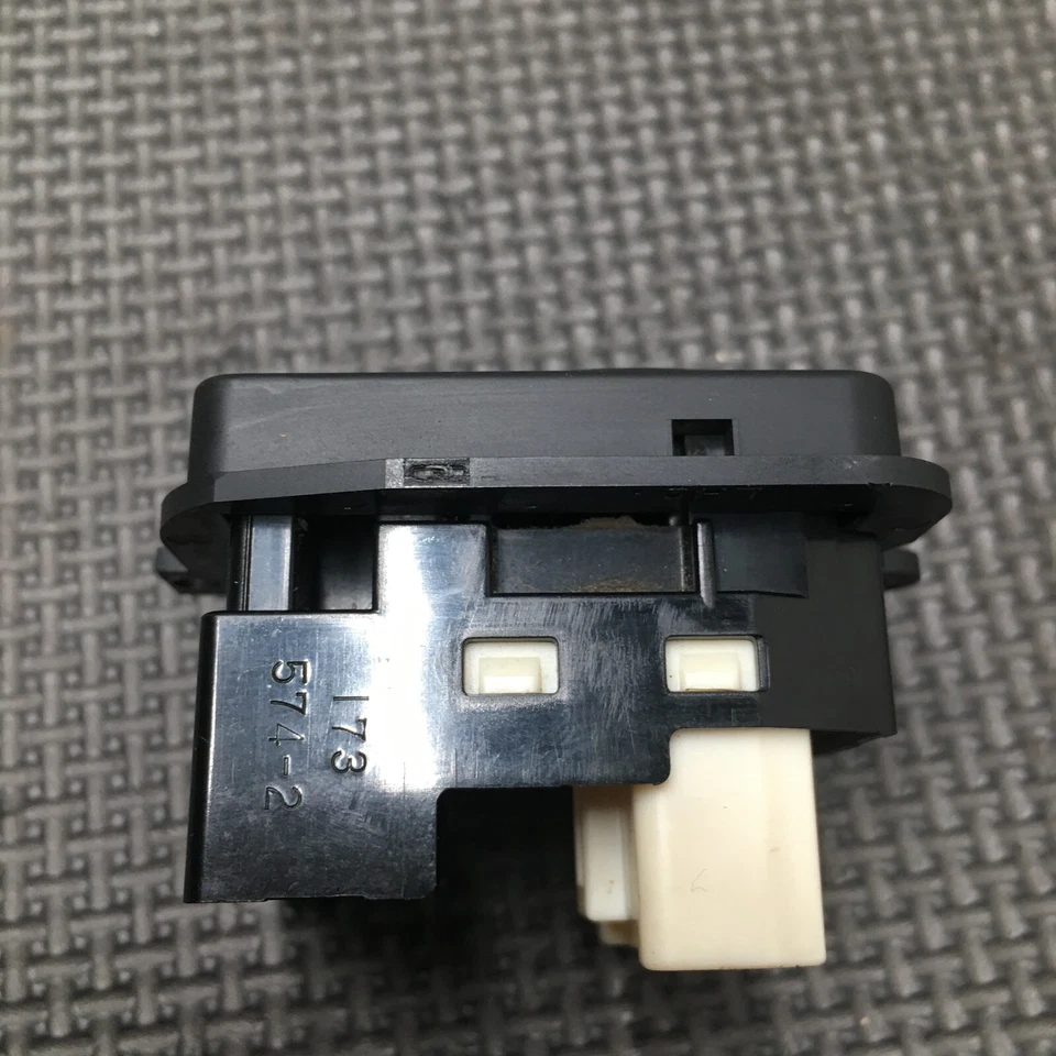 Interruptor de control del espejo retrovisor lateral delantero izquierdo del conductor Lexus IS250 2007 OEM 183574 Foto 4 de 4