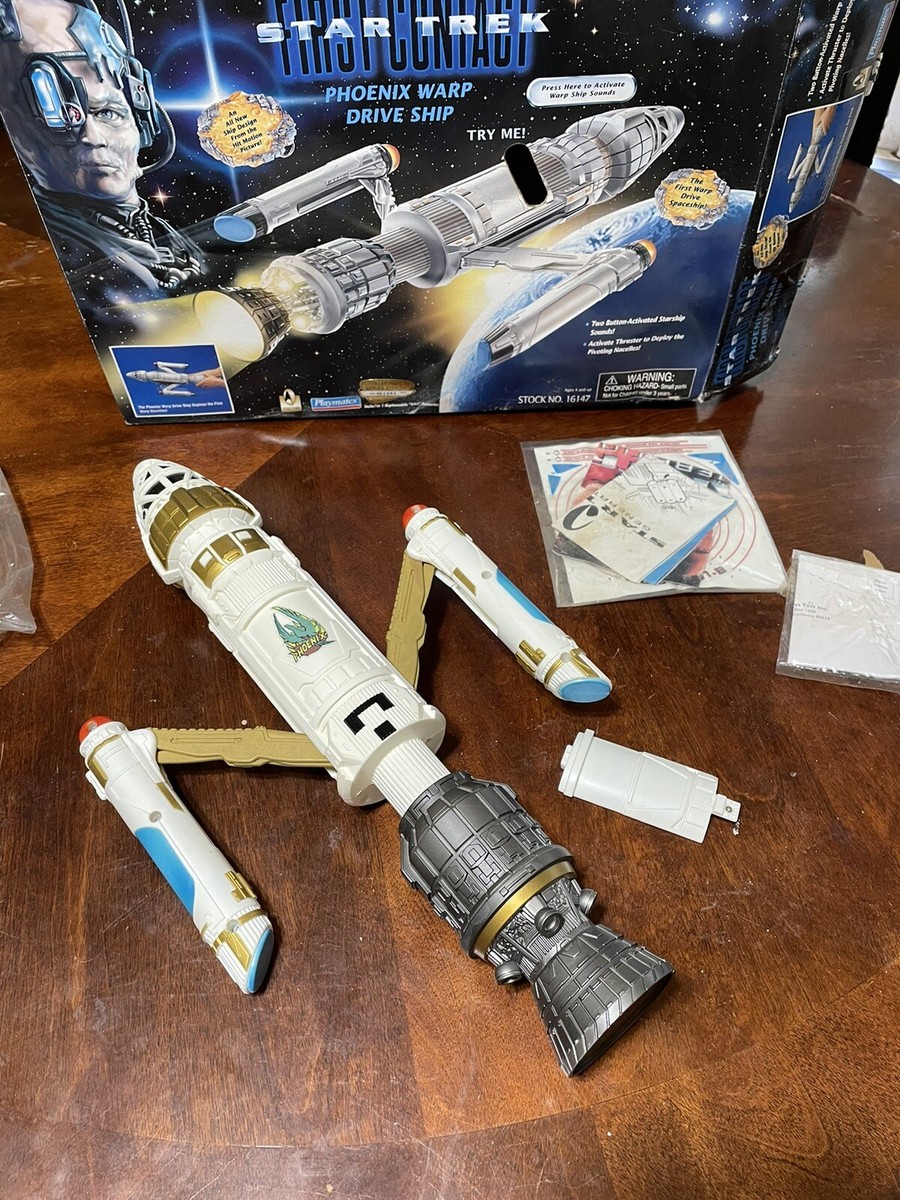 Limited Edition vintage 1996 Playmates Star Trek Phoenix Warp Drive Ship