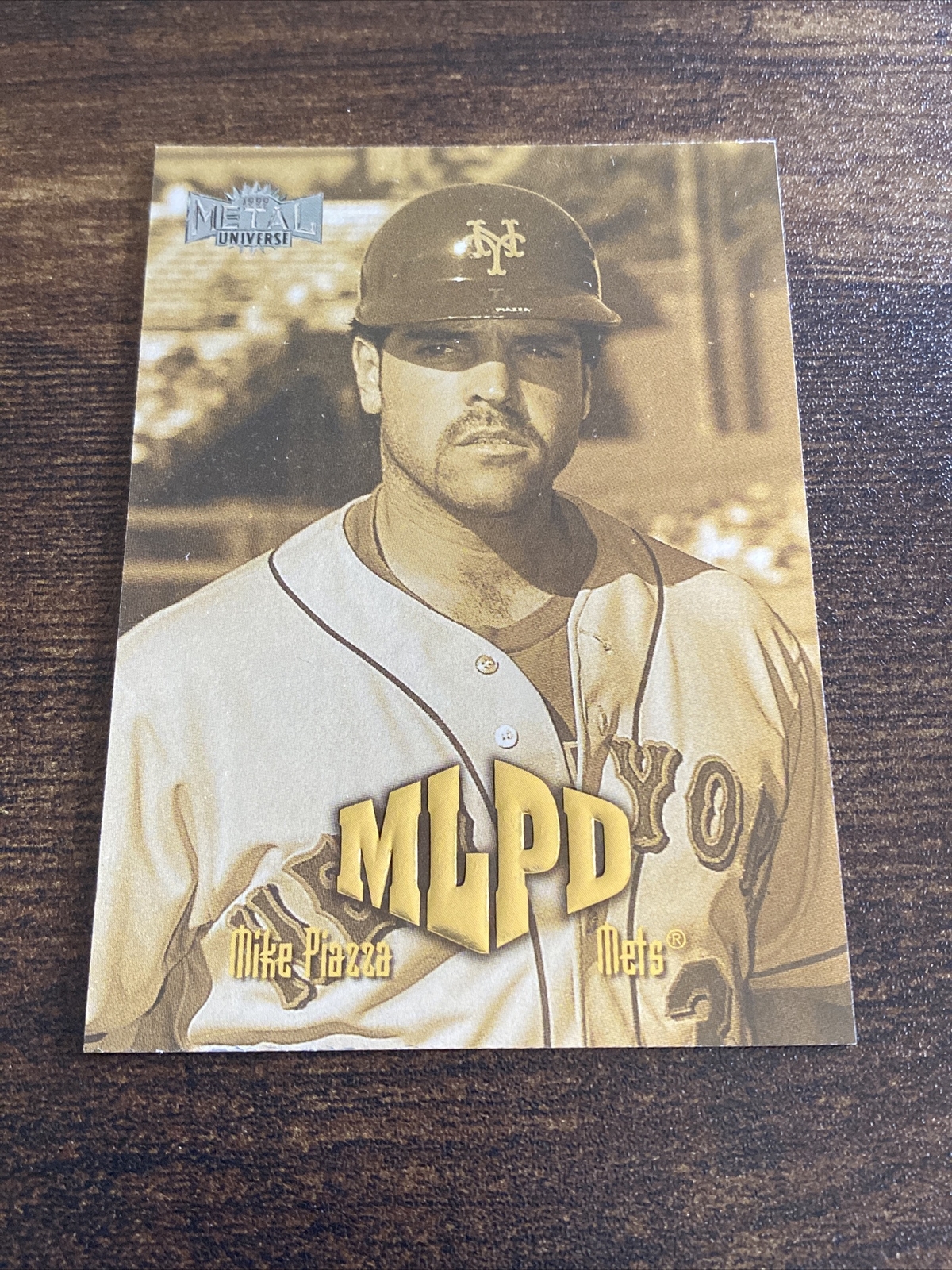 1999 Metal Universe #280 Mike Piazza D1910*