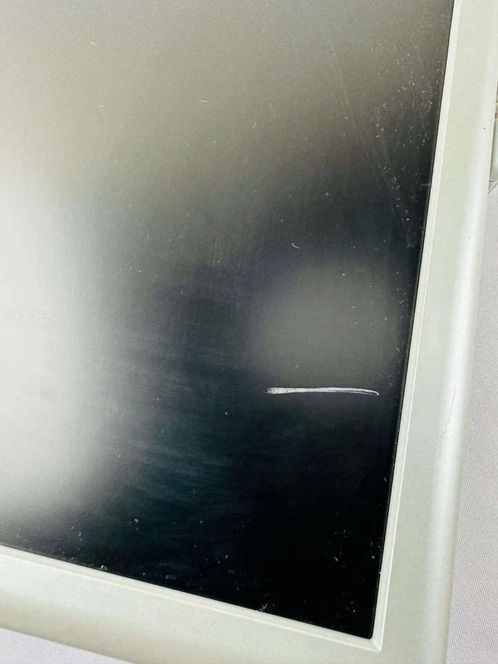 Nec MultiSync LCD1970NX LCD Flat Panel Computer Monitor Display - Image 4 of 4