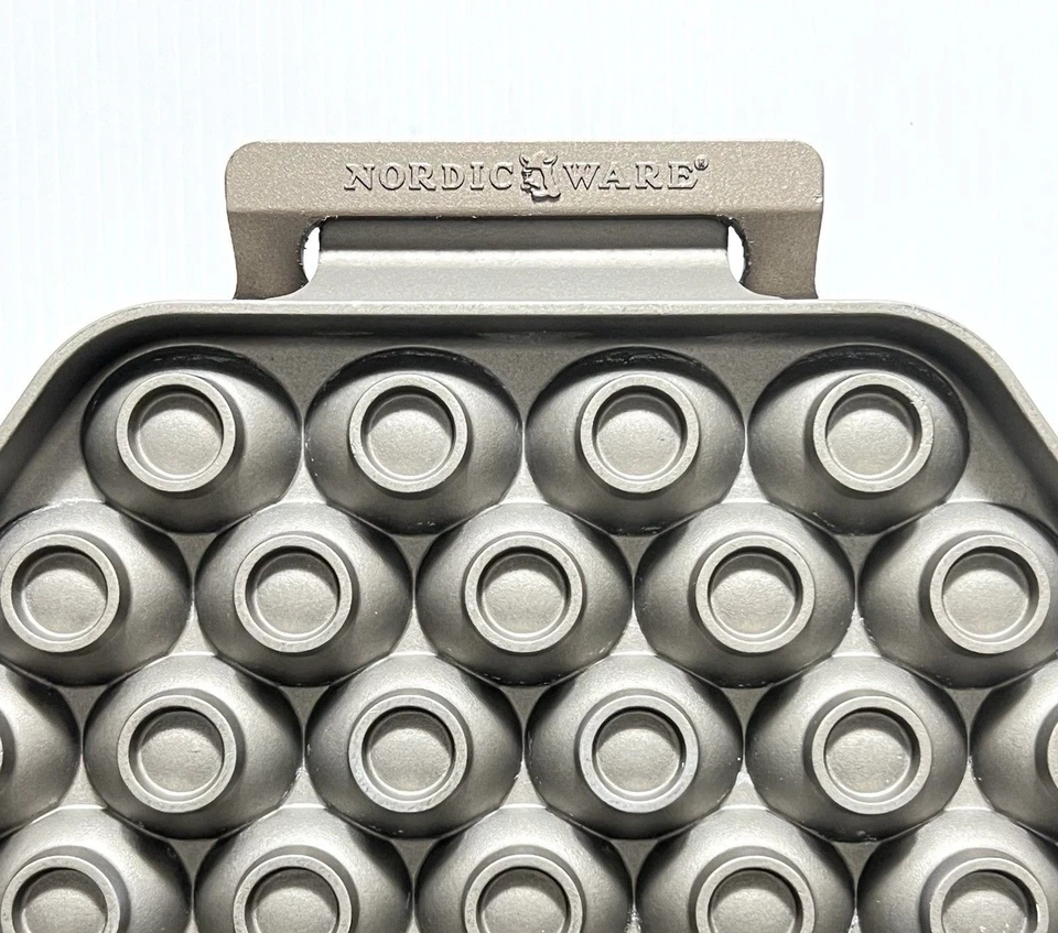 Nordic Ware Egg Waffle or Bubble Waffle Pan Cast Aluminum Made in USA - Image 2 of 4