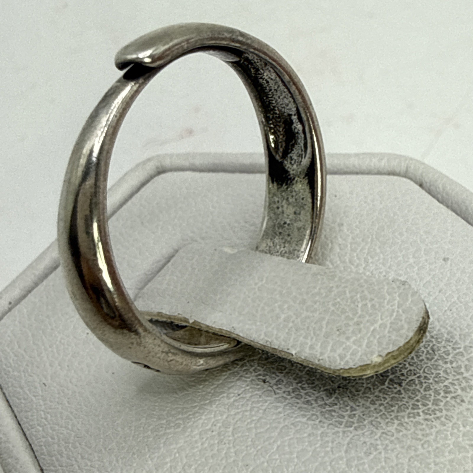 STUNNING .925 Vintage Sterling Silver Estate Ring Size 7.5