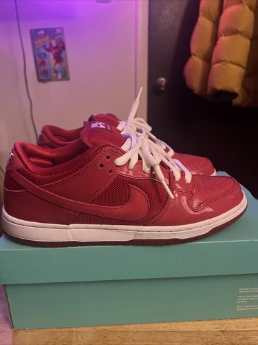 Size 9.5 - Nike SB Dunk Low Pro Red Patent Leather 2015