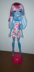 monster high ice girl