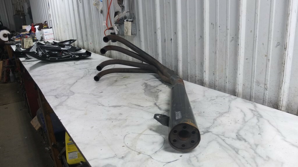 83 Kawasaki ZX 750 GPZ ZX750 A GPZ750 Vance & Hines Muffler 83 Kawasaki ZX 750 GPZ ZX750 A GPZ750 Vance & Hines Muffler