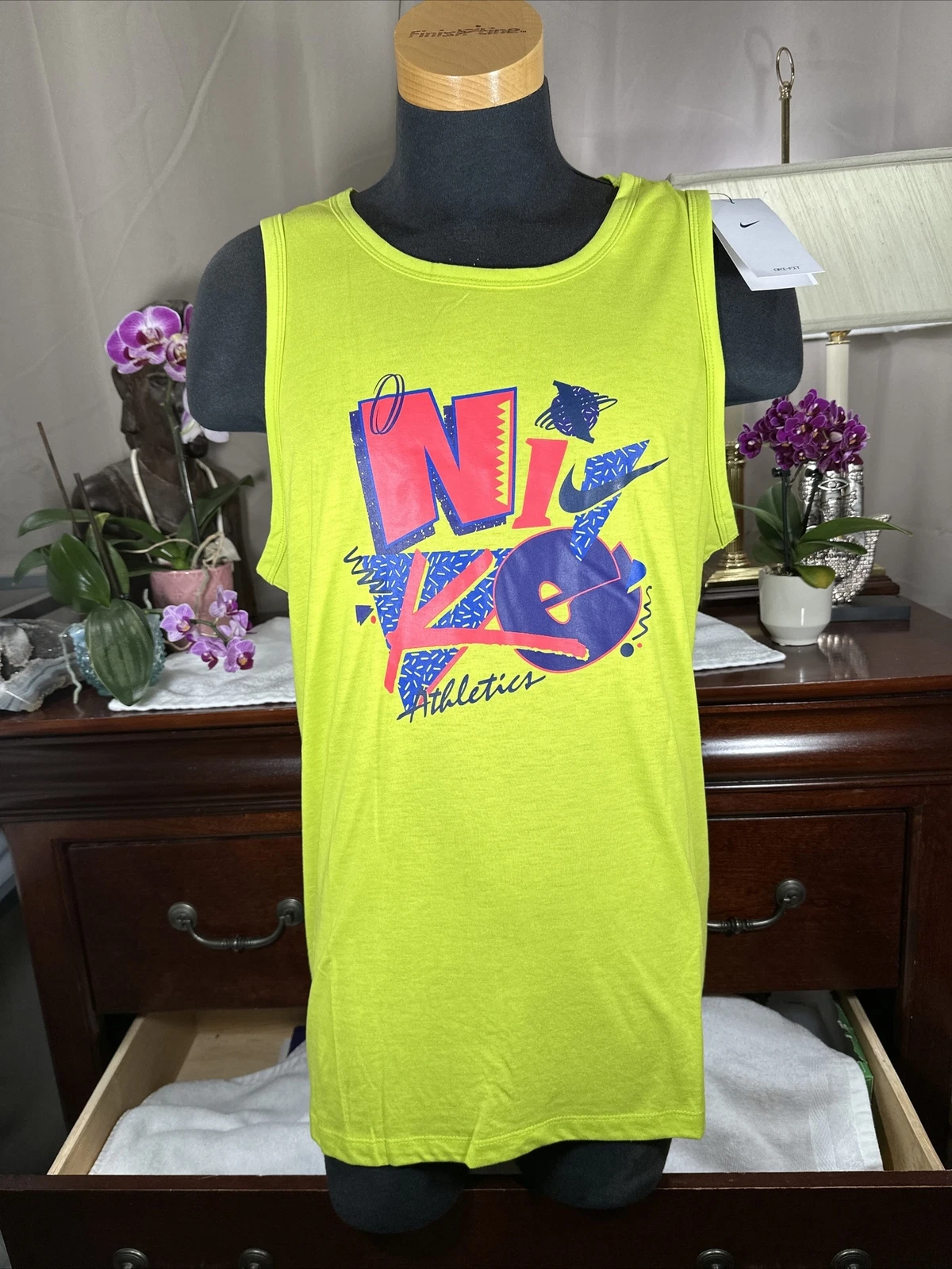 The Nike Tee Dri-Fit Men's Graphic Tank Top Neon Green Graffiti NEW+Tags Size S