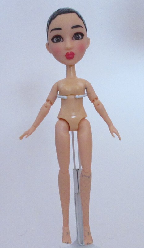 TLC Nude SnapStars Yuki Doll Articulated Fashion Doll Snap Stars