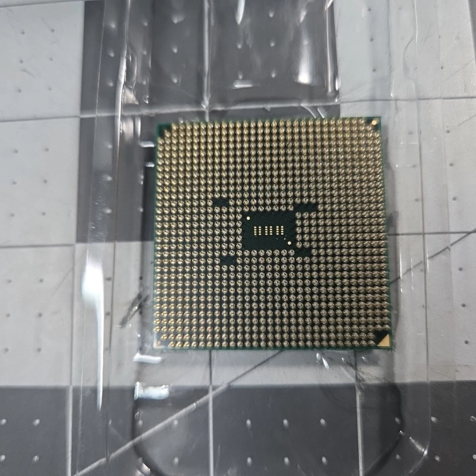 AMD A8-5500 Quad-Core CPU Processor - (AD55000KA44HJ) - Image 2 of 3
