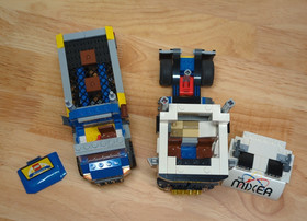 LEGO Creator Expert 10244 Fairground Mixer - Used 100% Complete w/ Box & Manuals