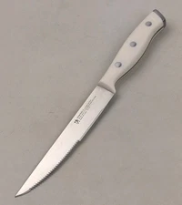 Henckels FORGED ACCENT 4.5 in STEAK Knife, WHITE ABS Handle, (19539-120), NEW