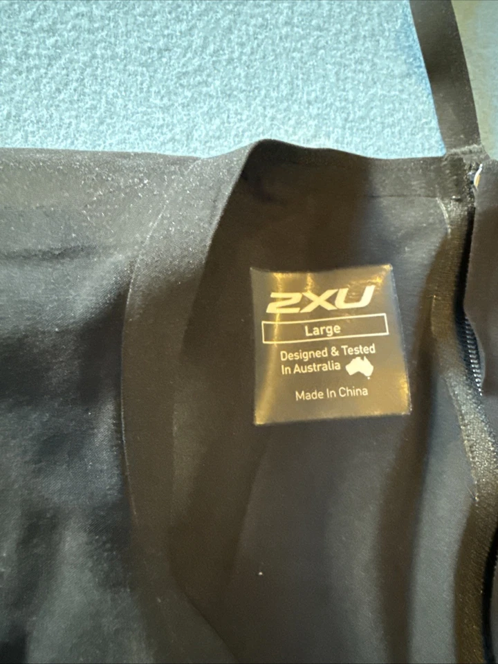 2XU Women Compression Tri suit Large - Image 2 of 4