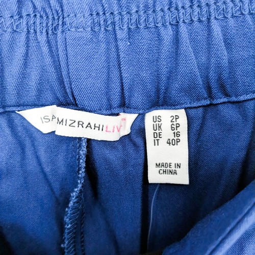 Pantalón Isaac Mizrahi Live Petite 24/7 elástico corto pierna ancha con botón azul talla 2P - Imagen 4 de 6
