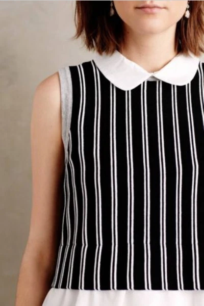 Top Anthropologie Pequeño Botón Amarillo Compuesto Versátil Sin Mangas, Talla S Foto 2 de 4