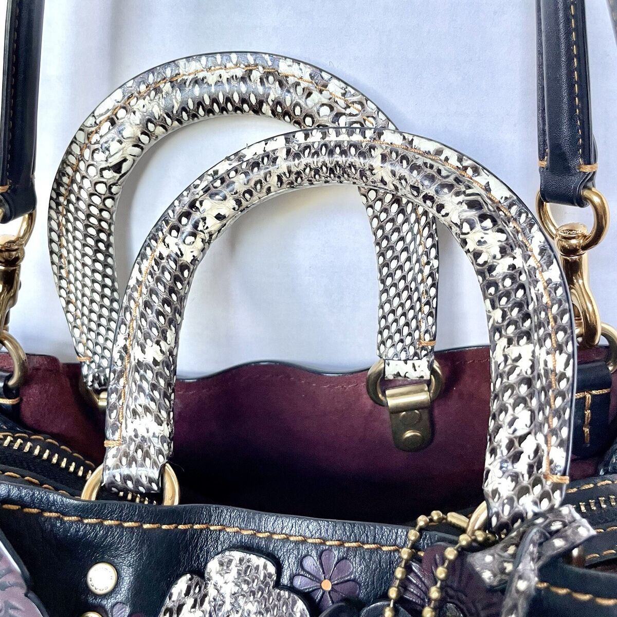 COACH ROGUE Tea Rose 30 Flowers SNAKESKIN Satchel Black COACH ROGUE Tea Rose 30 Flowers SNAKESKIN Satchel Black