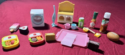 #ad Lot Vintage Dollhouse Accessories Miniature Washer Vacuum Food Toys Decor $19.99