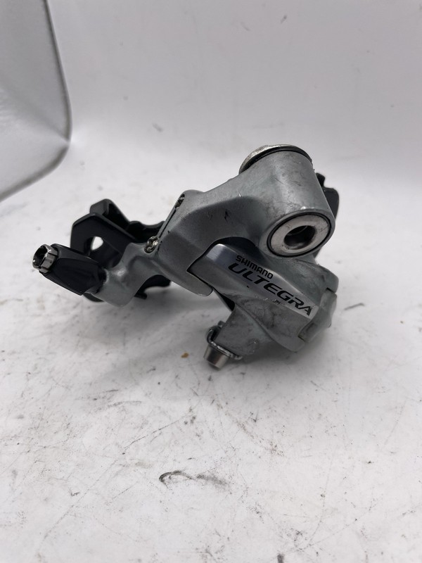 Shimano Ultegra RD-6700 Rear Derailleur 10 Speed Road Gravel Touring
