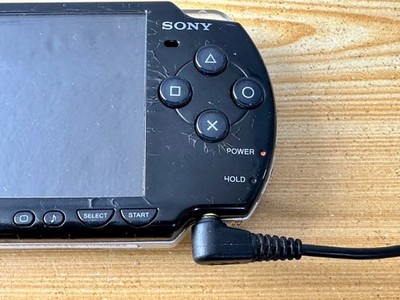 Sony Playstation PSP 2004 Piano Black Handheld System Console