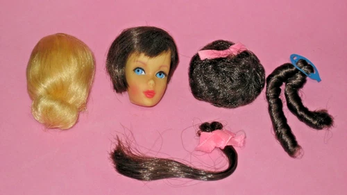 Vintage 1969 Brunette Hair Fair Barbie Set  Blonde Wig & Brunette Piece JL14