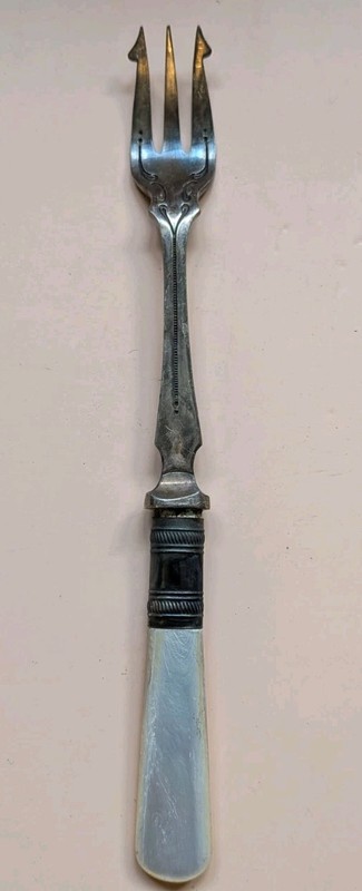 Vintage Hor d'oeuvre Charcuterie Beach Cottage Mother Of Pearl Fork Marked