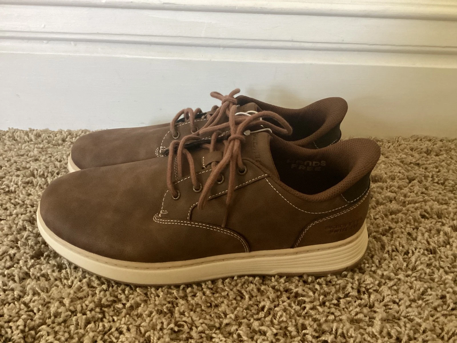 NIB/NWT Skechers Mens Hands-Free Swift Slip Ins Comfort Sneakers Brown Lace