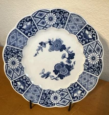 VTG Lipper & Mann Blue Imari Flowers Scalloped Salad Plate 7 5/8” Mint Cond