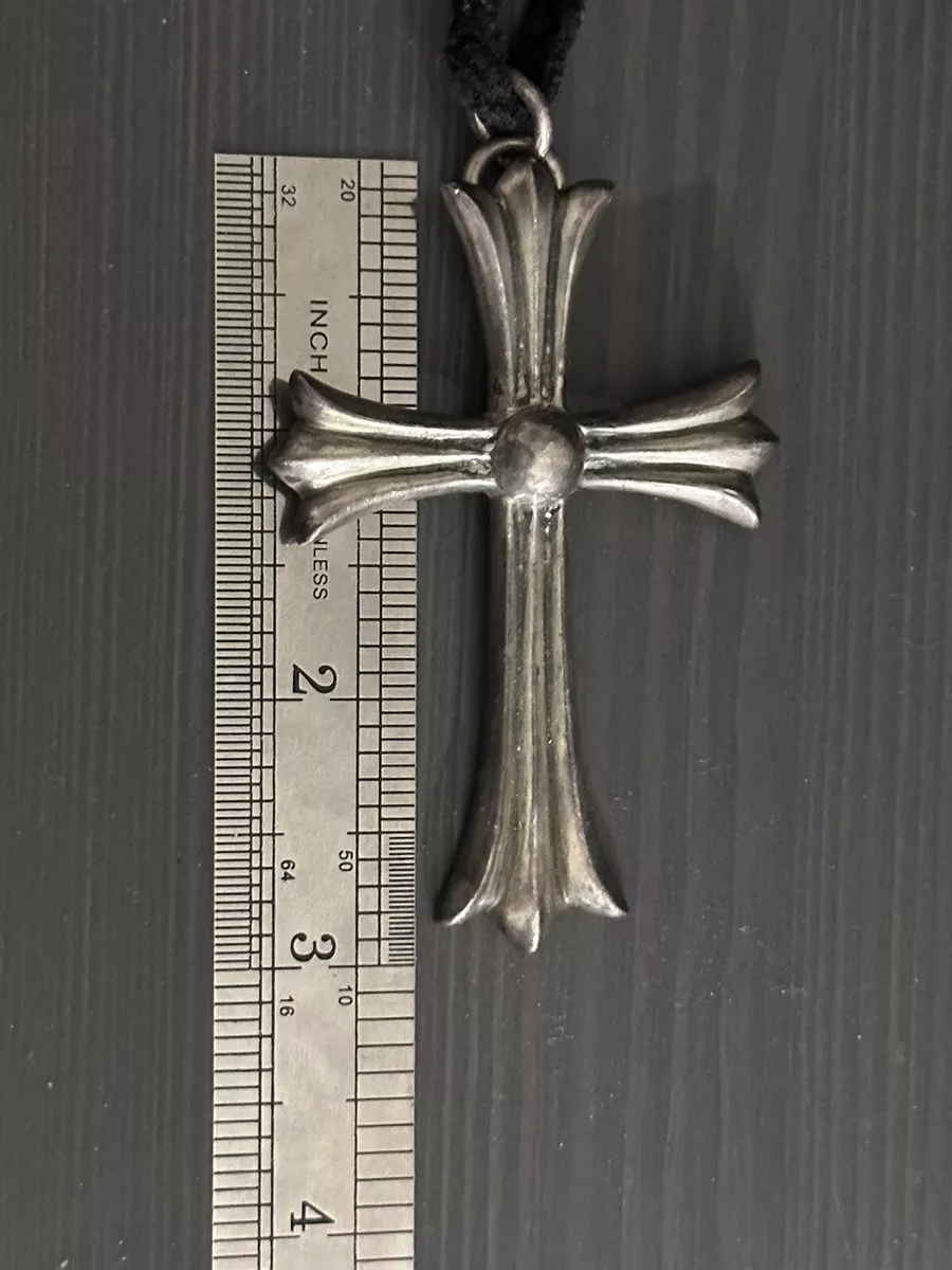 chrome hearts cross